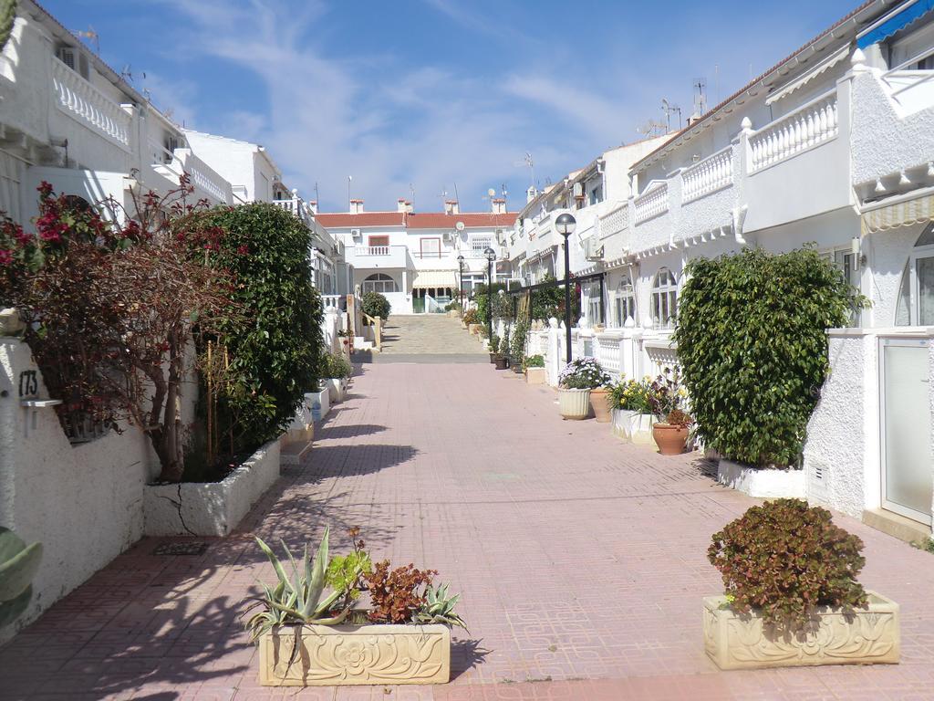 Casas Holiday - Playa La Mata 1 Torrevieja Dış mekan fotoğraf